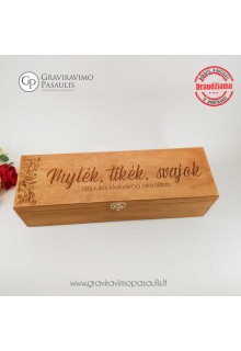 Graviruota vyno dėžė "Mylėk, tikėk, svajok"
